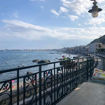 House * Giardini Naxos