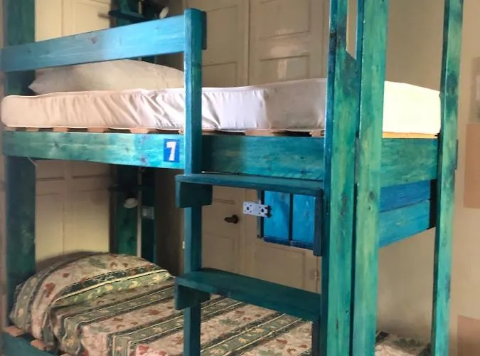 House Hostel Giardini Naxos