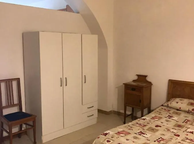 Ostello House Giardini Naxos