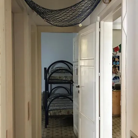 House Hostel *